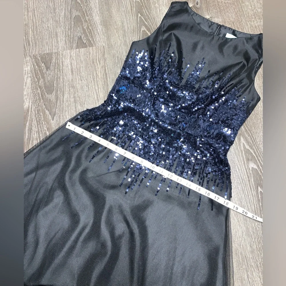 Kathy Hilton Black Satin Dress Sequins Formal Evening Party Festive. Sz 6.  EUC!